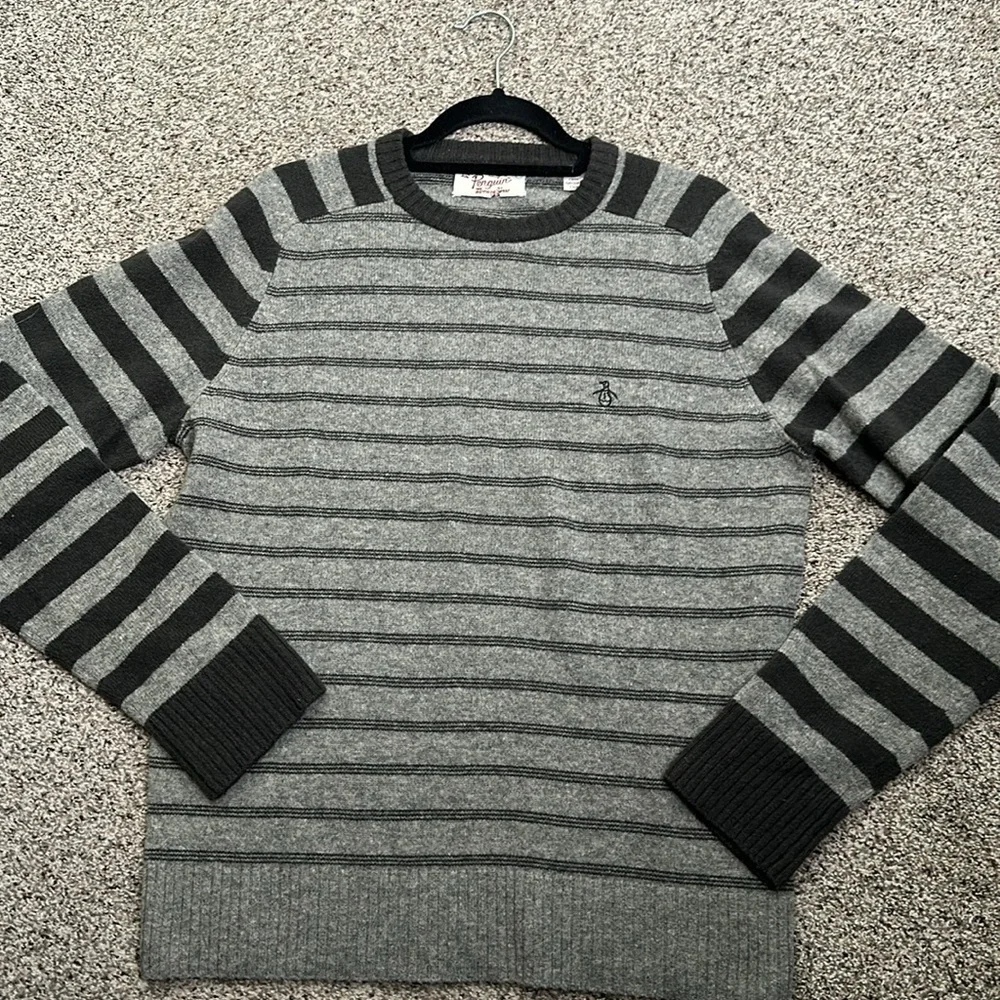 Penguin lamb wool gray striped sweater size large office career